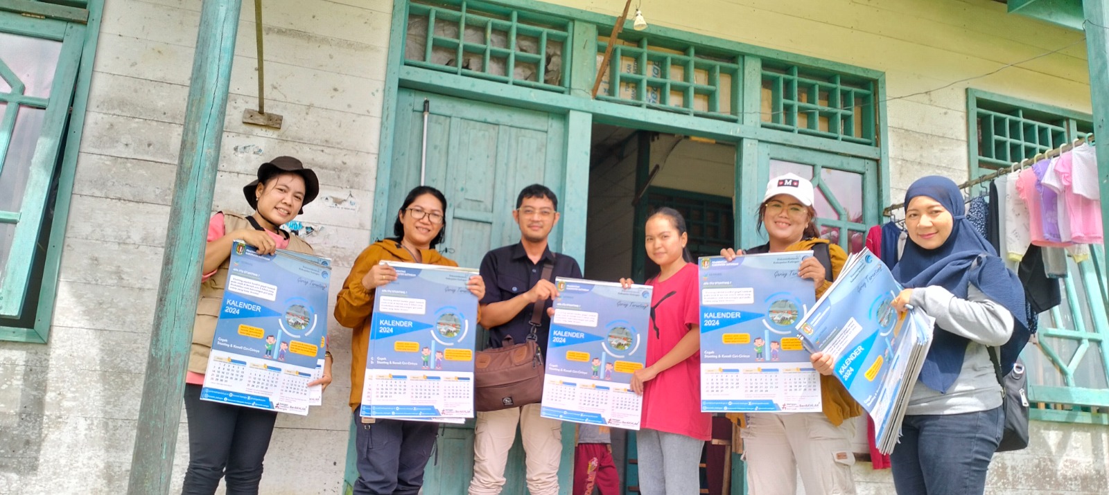 Kampanye Nasional Pencegahan Stunting melalui pembagian kalender